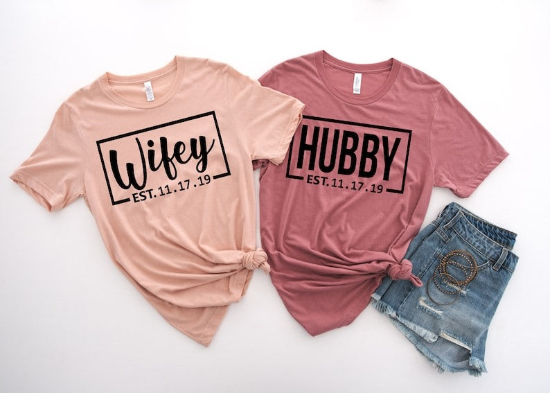 Wifey & Hubby Matching Couple T-Shirts – Custom Wedding Anniversary Shirts